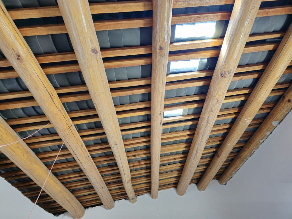 Strop - kluczowy element konstrukcji - poznaj najnowsze trendy i technologie w jego budowie